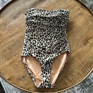 J. Crew Size 8 strapless bathing suit